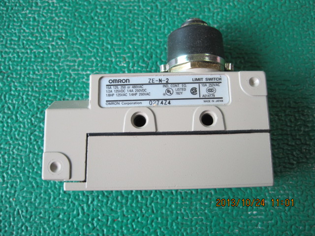 (A급) OMRON LIMIT SWITCH ZE-N-2 옴론 리미트 스위치