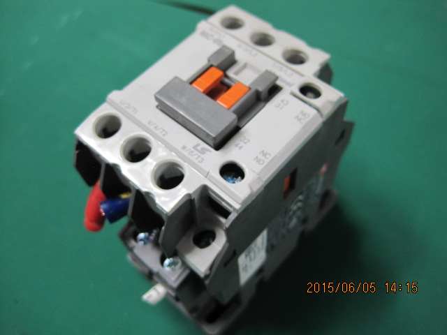 CONTACTOR MC-9b 9A AC220V