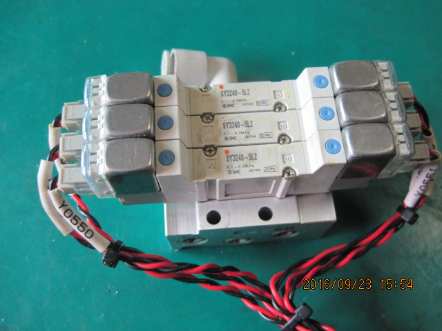 SOLENIOD VALVE SY3240-5LZ(3EA) 중고