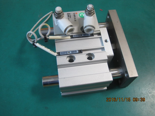 GUIDE CYLINDER 12-MGPL32-25(중고)