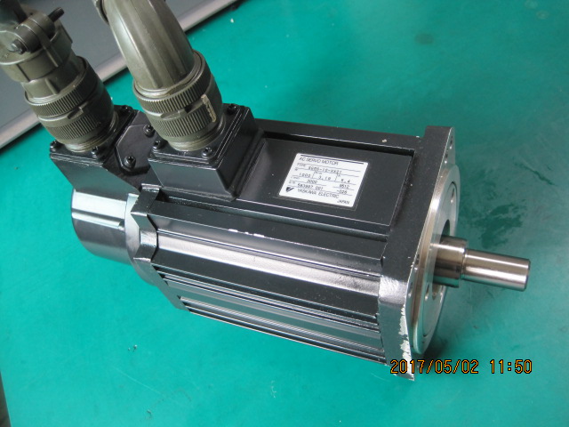 AC SERVO MOTOR SGMS-10-XX21(1,000W 중고)