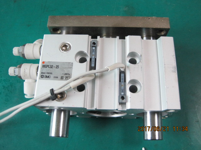 GUIDE CYLINDER MGPL32-25(중고)