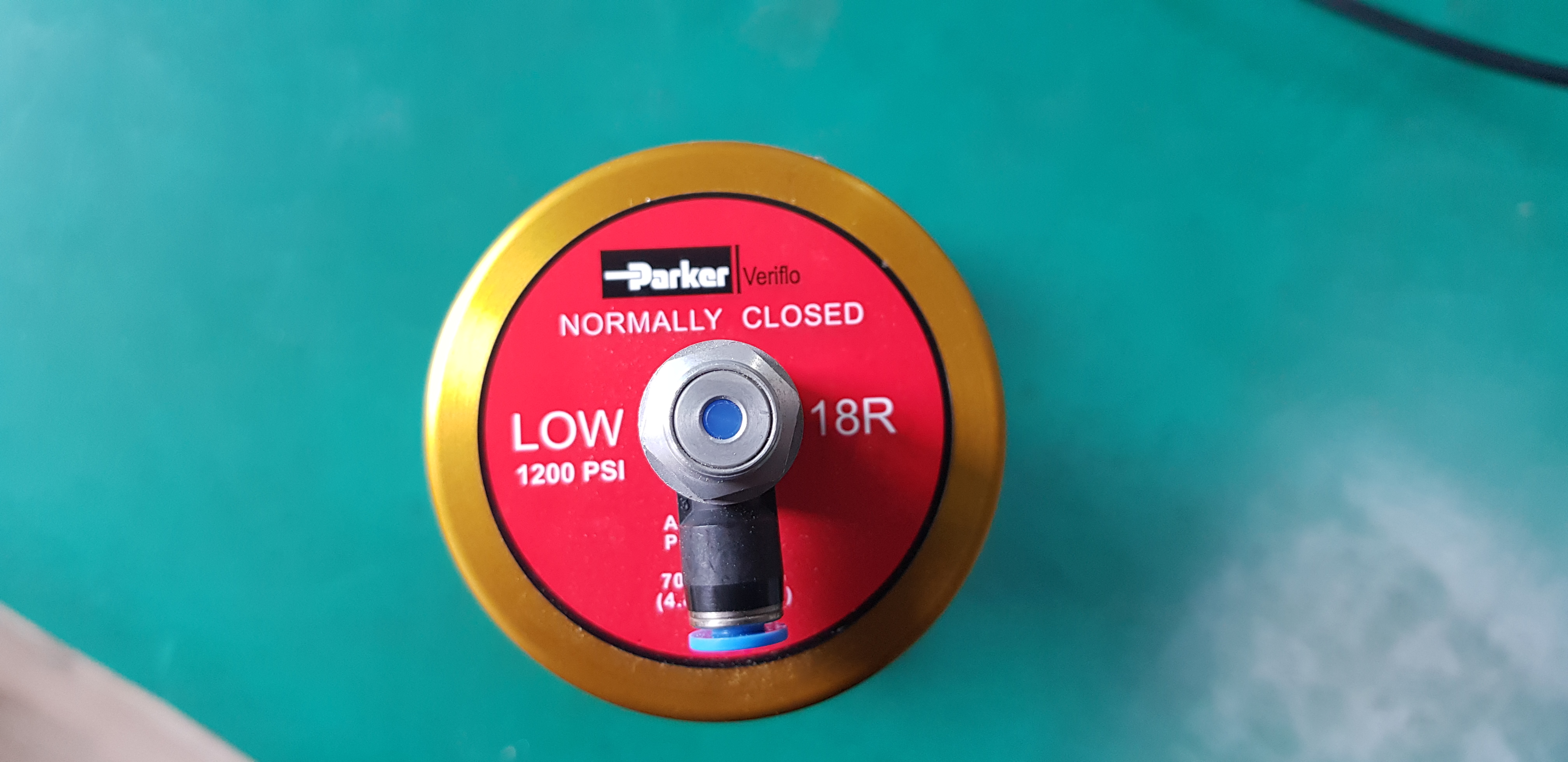 PARKER VERIFLO  NORMALLY CLOSED LOW 1200PSI 18R (중고)