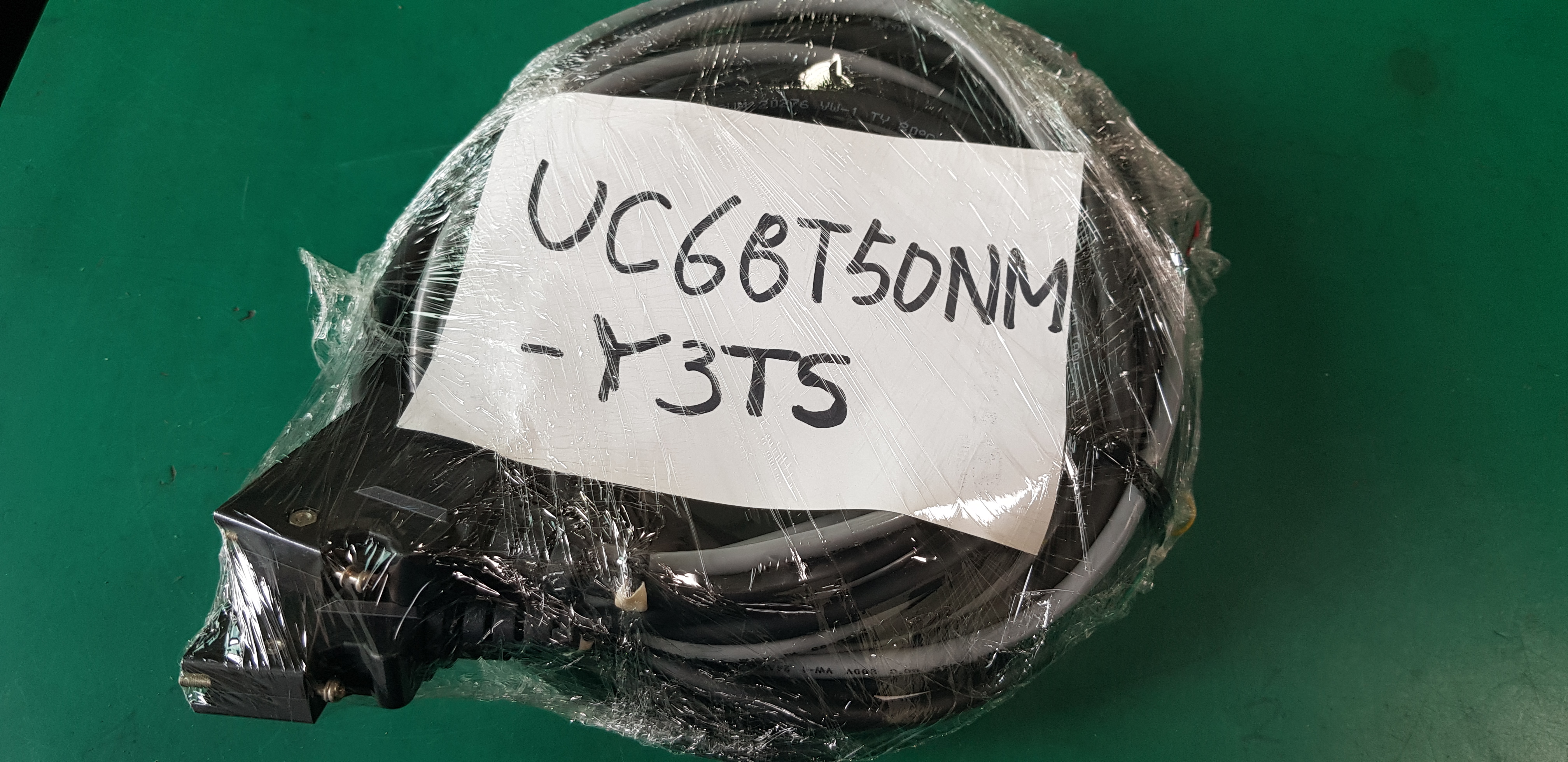INTERFACE CABLE UC68T50NM-Y3TS (중고)