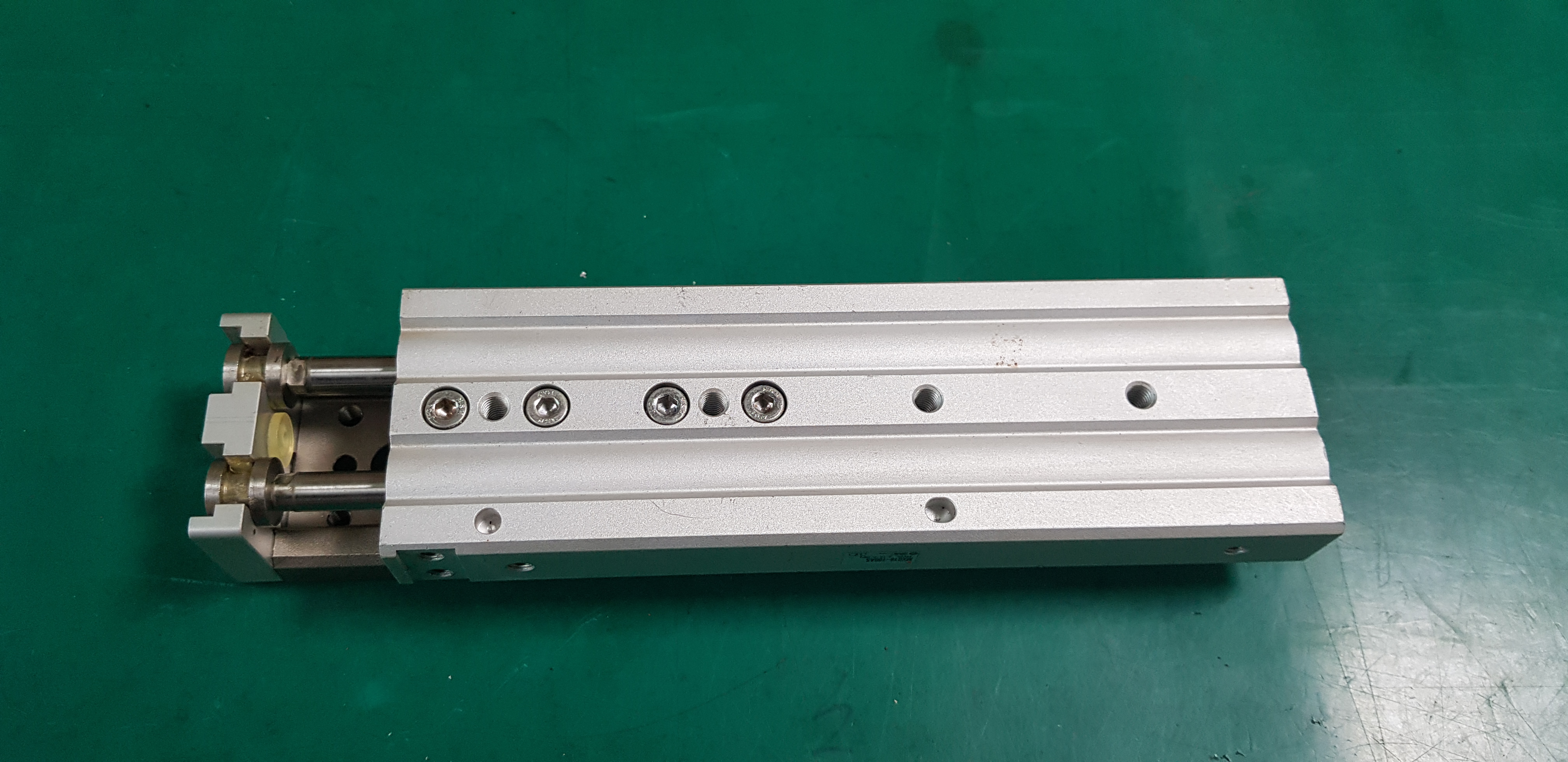 TABLE SLIDE CYLINDER MXQ16-100(AS) (중고)