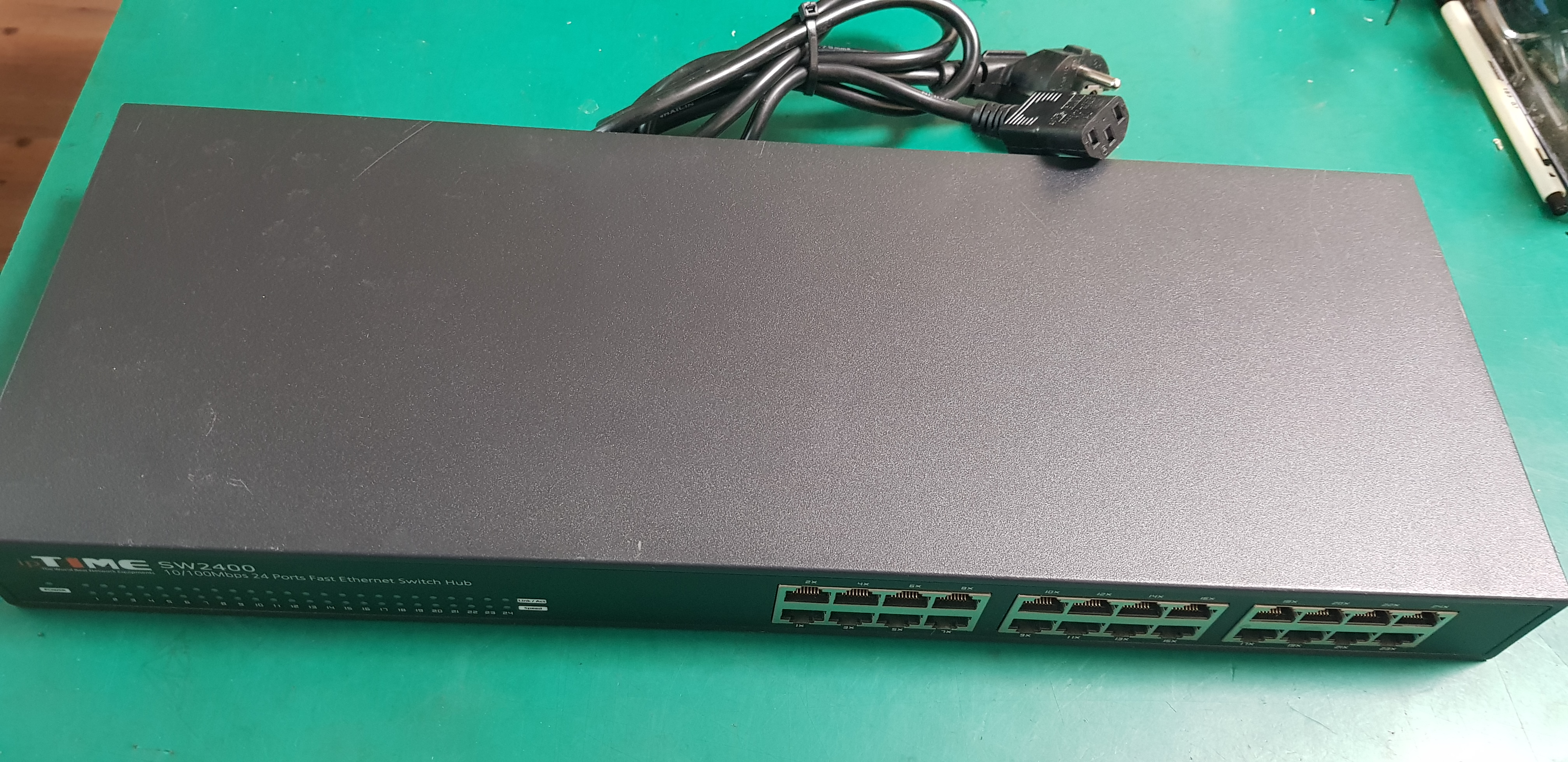 SWITCH HUB EFM-IP TIME SW2400(A) (중고)