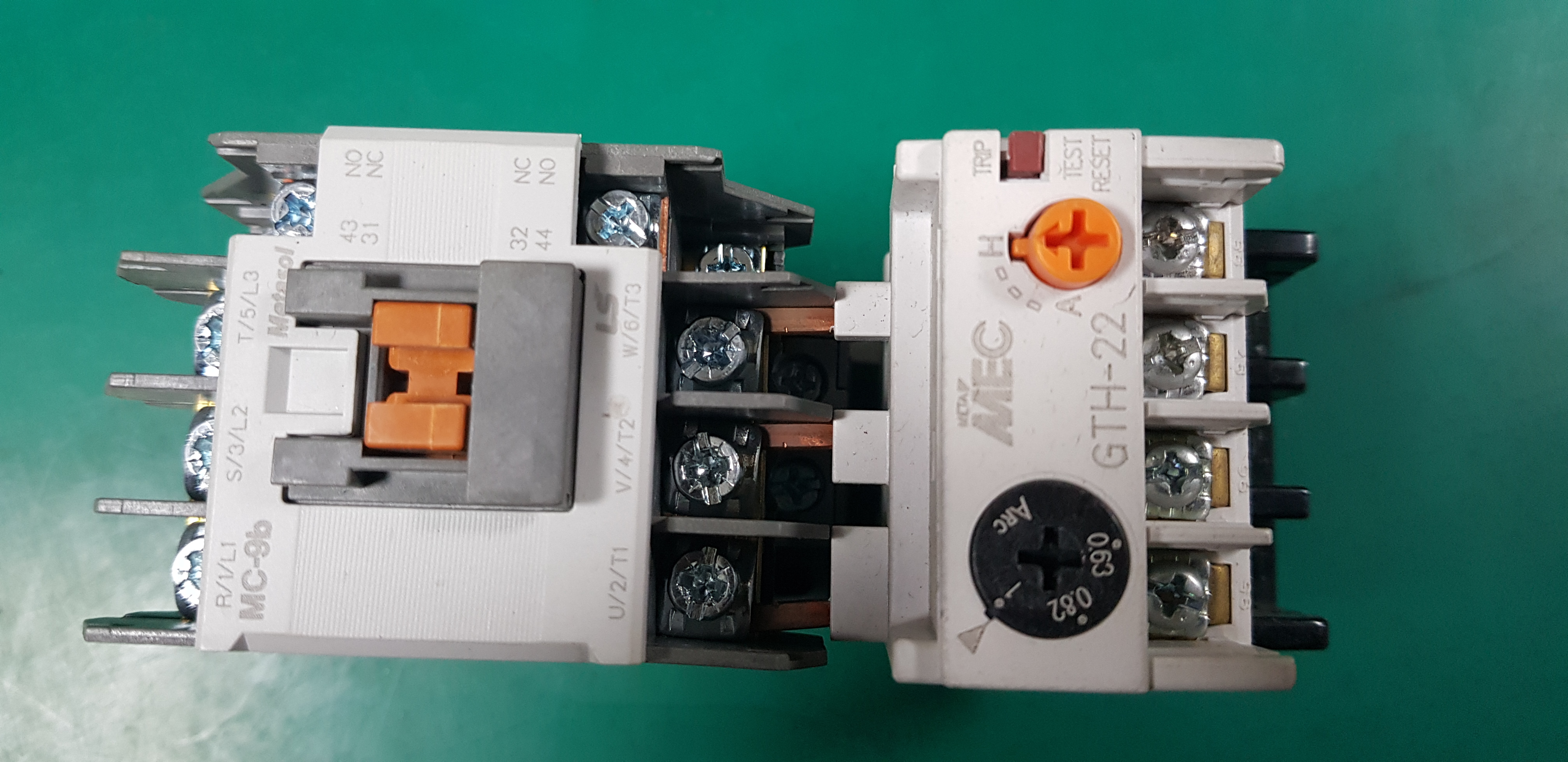 LS CONTACTOR+THERMAL OVERLOAD RELAY MC-9b + GTH-22 (중고) 전자개폐기+열동형과부하계전기