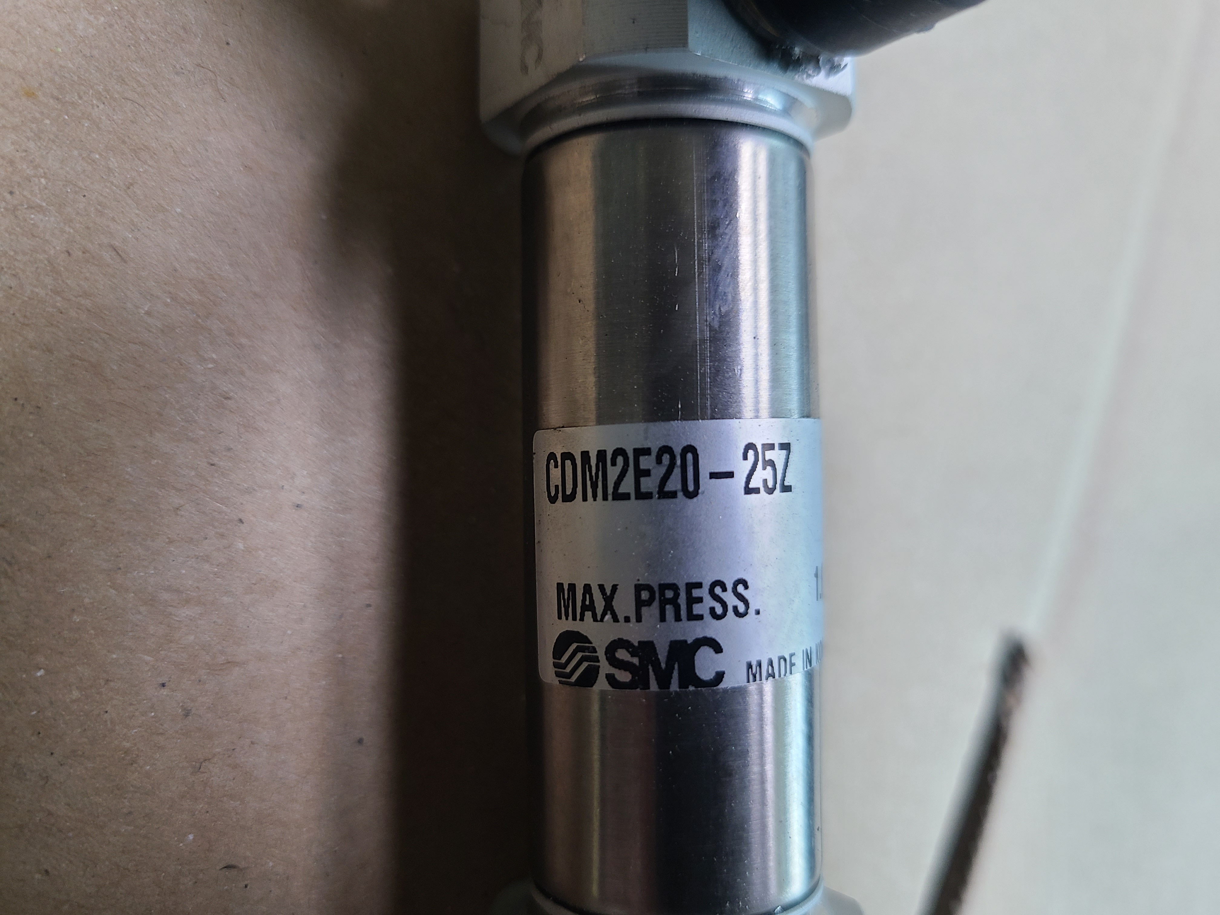 (미사용중고) SMC AIR CYLINDER CDM2E20-25Z 편로드 에어 실린더