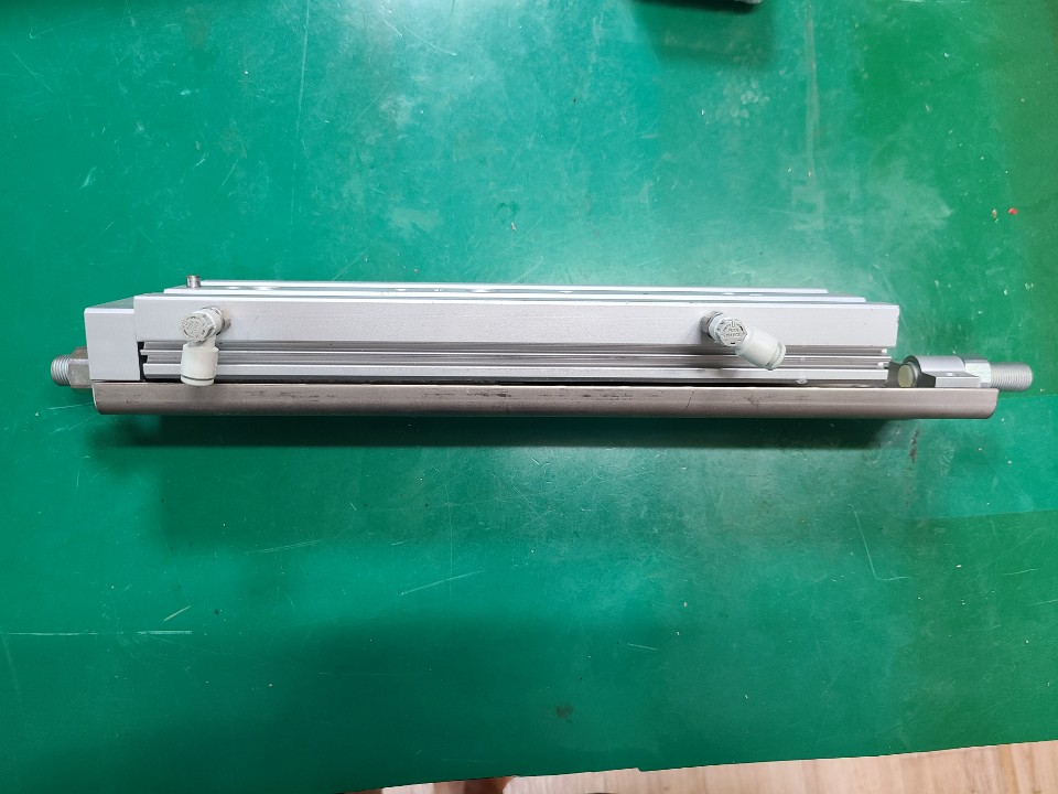 SMC TABLE CYLINDER MXQ20A-150ZD (중고) 테이블실린더