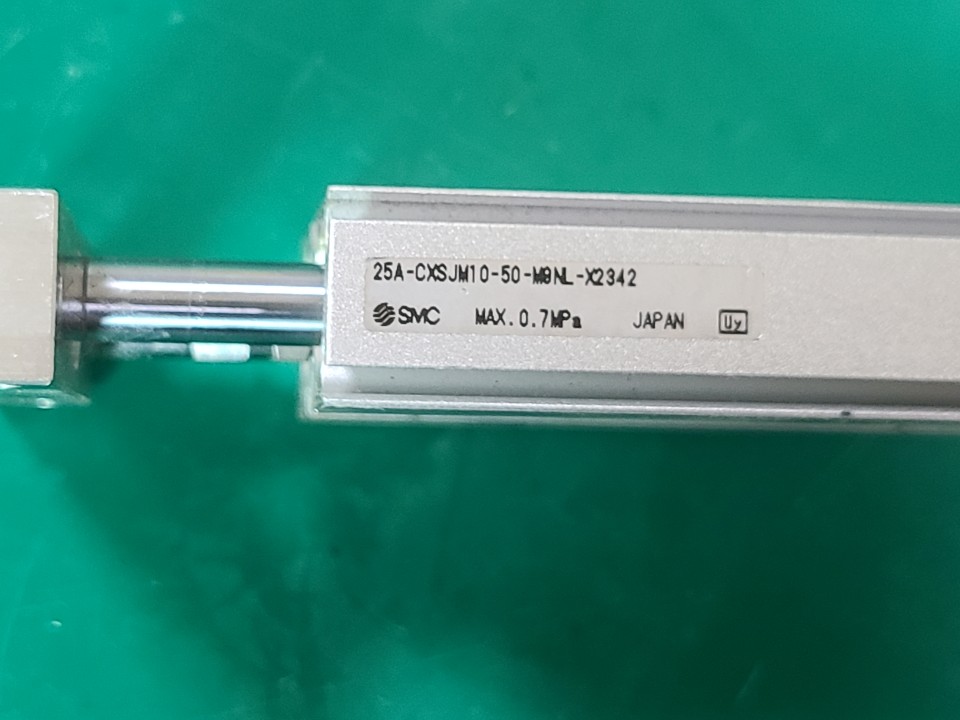 SMC GUIDE CYLINDER 25A-CXSJM10-50-M9NL (중고) 가이드 실린더