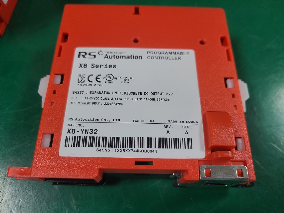 (미사용품) RS-AUTOMATION PLC EXPANSION UNIT X8-YN32 알에스오토메이션 익스팬션유닛