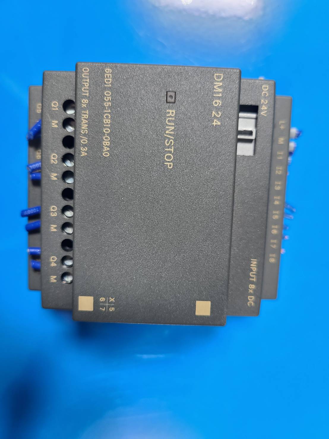 SIEMENS DM1624 6ED1055-1CB10-0BA2 로고 확장 모듈 8 DI/8 DO 4 MW(중고)