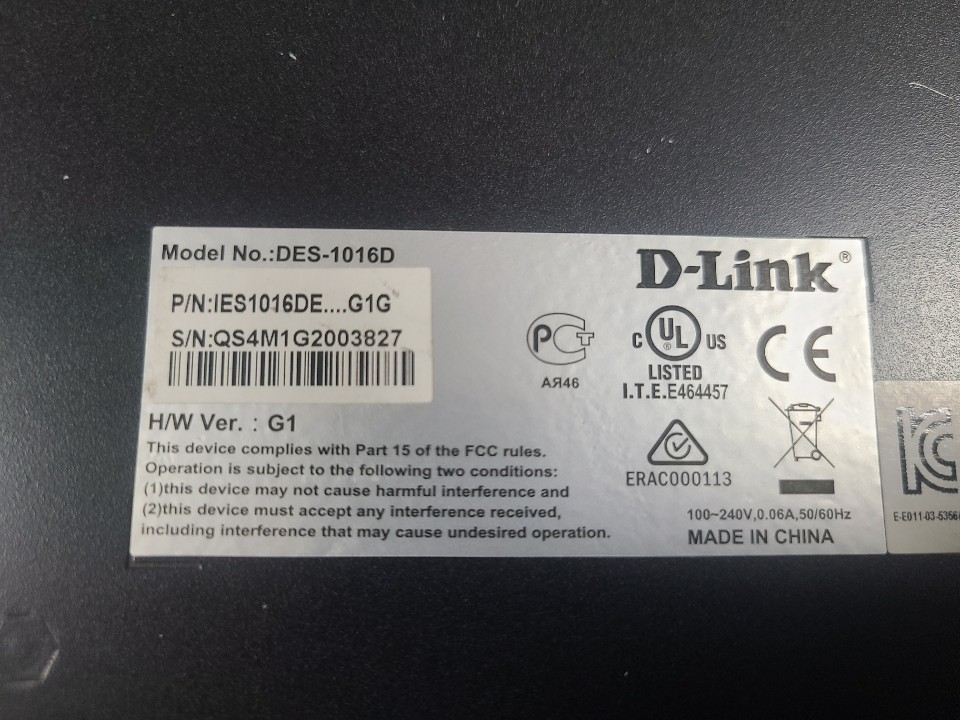 D-LINK 스위치 허브 DES-1016D (중고)