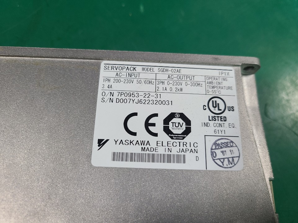 YASKAWA SERVOPACK SGDH-02AE (중고) 야스까와 서보팩