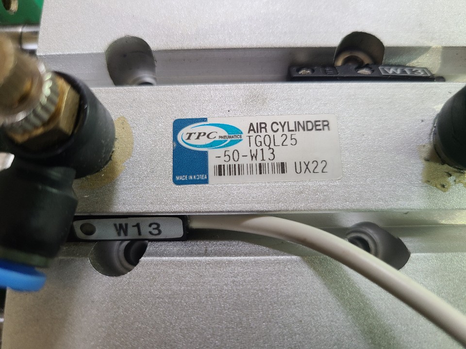 TPC GUIDE CYLINDER TGQL25-50-W13 (중고) 가이드 실린더
