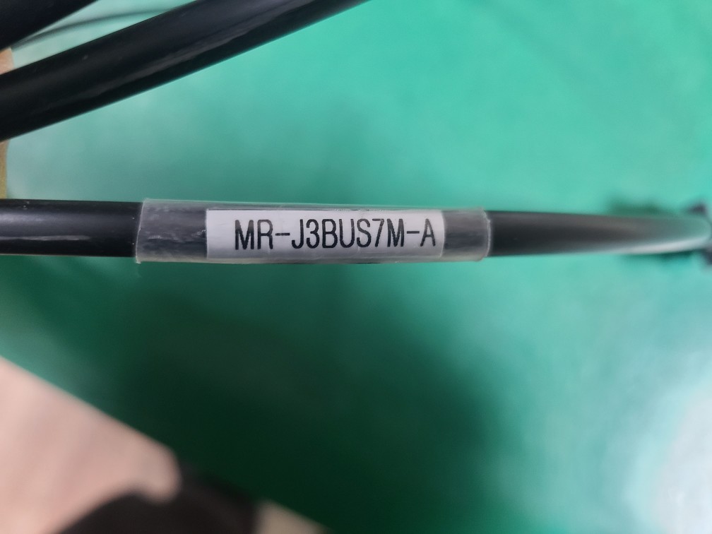 MITSUBISHI 통신 케이블 MR-J3BUS7M-A
