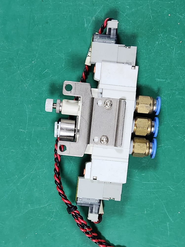 SMC SOLENOID VALVE SY5A2R-5LZ-C6 (중고)