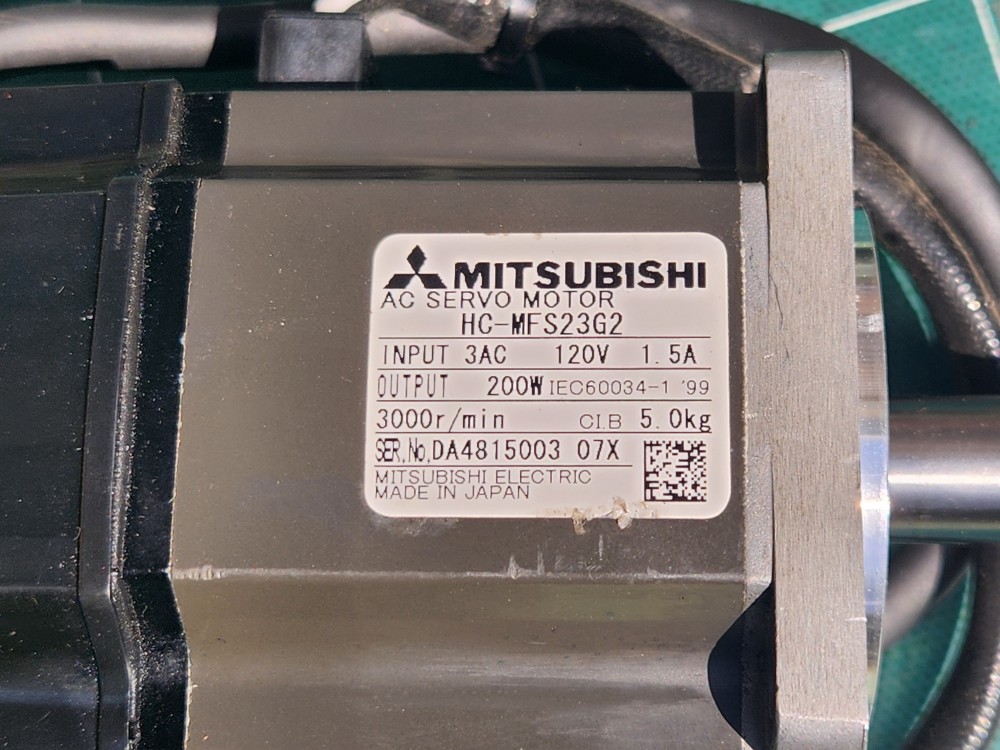 MITSUBISHI AC SERVO MOTOR HC-MFS23G2 미쓰비시 서보 모터 (중고)