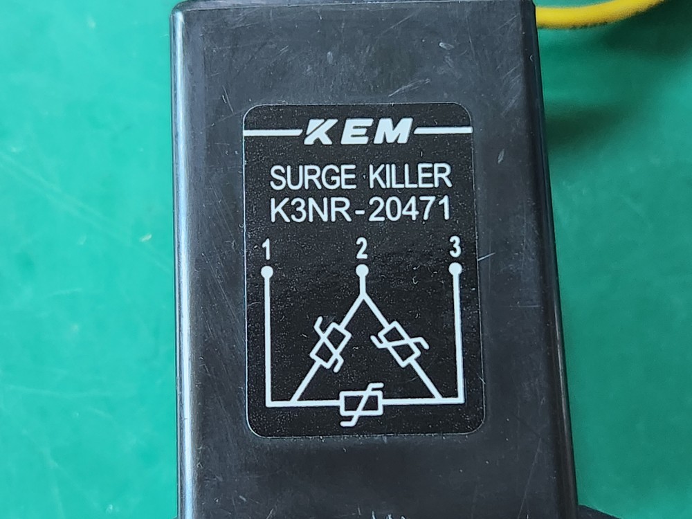 (미사용 중고) KEM SURGE KILLER  K3NR-20471, SPARK KILLER K3CRH-30330 (중고)
