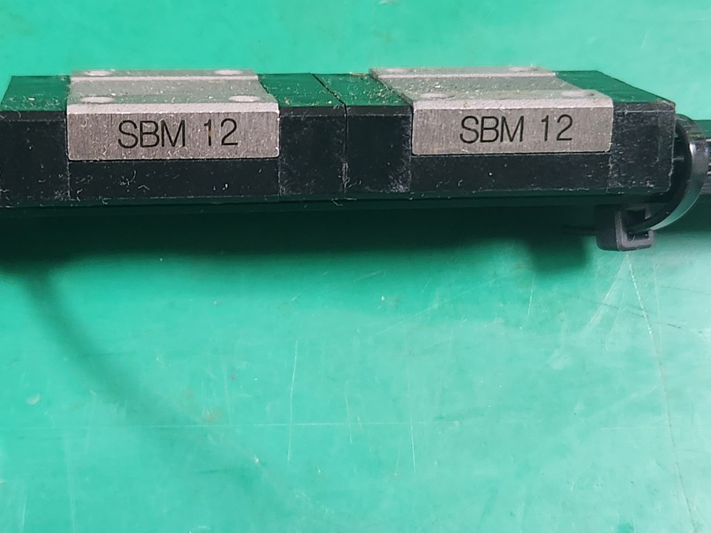 (A급) SBC LM GUIDE SBM-12 RAIL 470mm + BLOCK (중고는 블럭 2개)