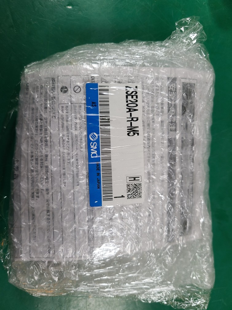 (A급-미사용품) SMC PRESSURE SWITCH ISE20A-R-M5  고정밀 디지탈 압력게이지