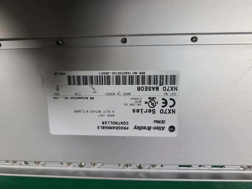 OEMAX PLC BASE NX70-BASE08 (중고)