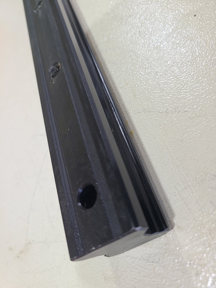 THK LM GUIDE RAIL HSR25 L=640mm (미사용중고) 엘엠가이드 레일