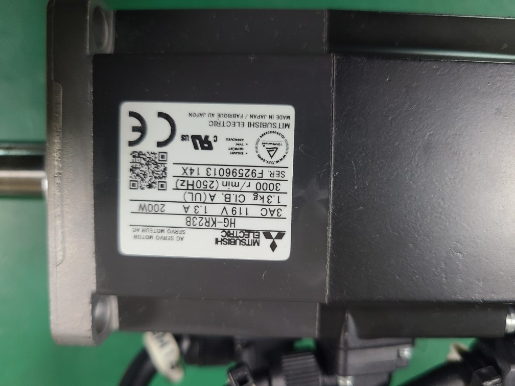 MITSUBISHI SERVO MOTOR HG-KR23B (중고) 미쓰비씨 서보모타