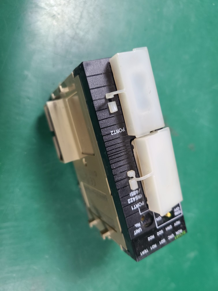 OMRON PLC CJ1W-SCU41 (중고) 옴론 피엘씨