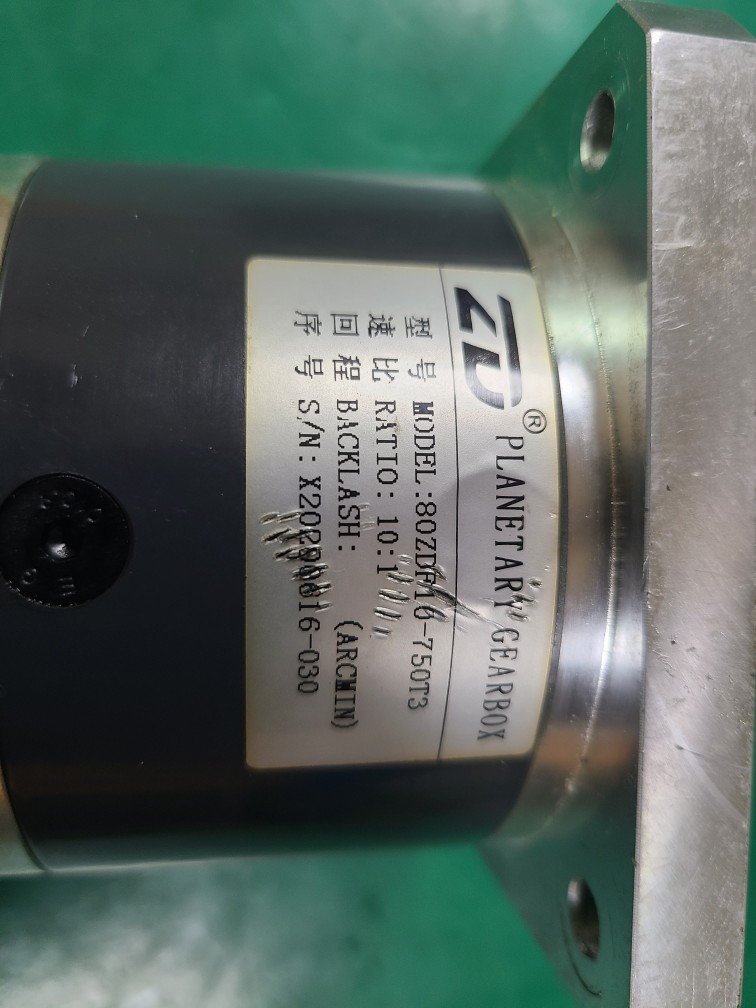 GEARBOX 80ZDF10-750T3 10:1 (중고) 감속기