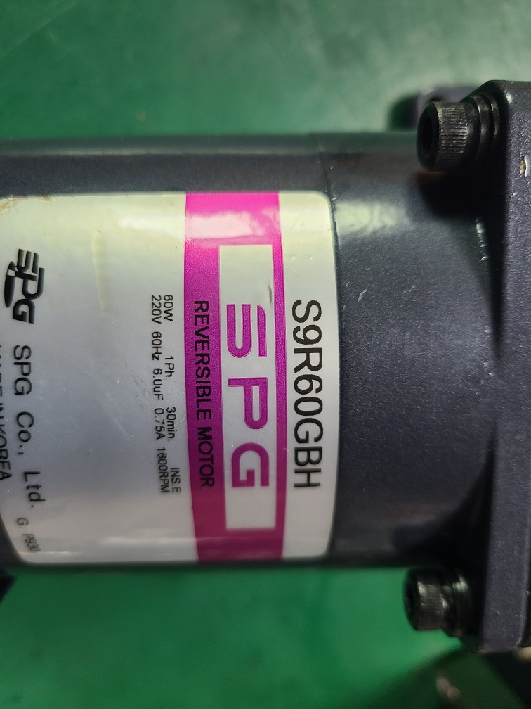 SPG REVERSIBLE MOTOR S9R60GBH+5GU180KB  (중고)