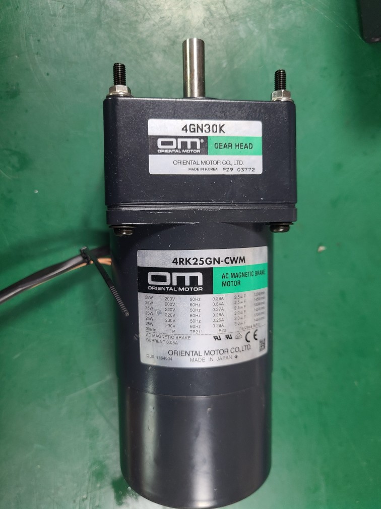 OM AC MAGNETIC BRAKE MOTOR 4RK25GN-CWM+4GN30K (중고)