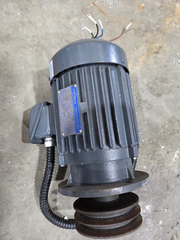 HIGEN 3 PHASE INDUCTION MOTOR KMI-02HT1F 1.5KW TEFC (중고)