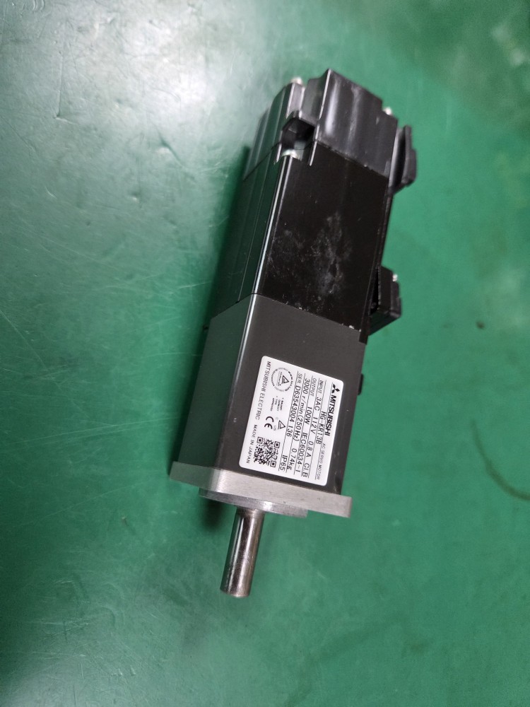 MITSUBISHI SERVO MOTOR HG-KR13B (중고) 미쓰비씨 서보모타