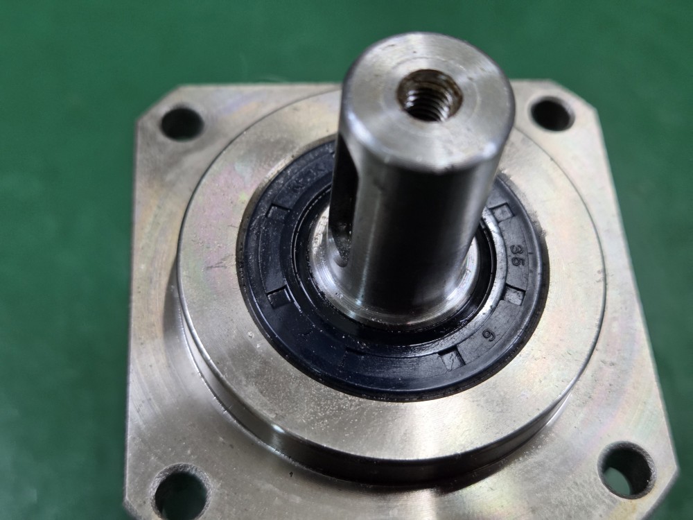 ATG 서보모타 감속기 KSB-62-4-P1 (4:1 중고)