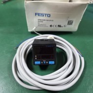 (A급) FESTO 디지탈 압력센서 SPAB-B2R-G18-2P-K1