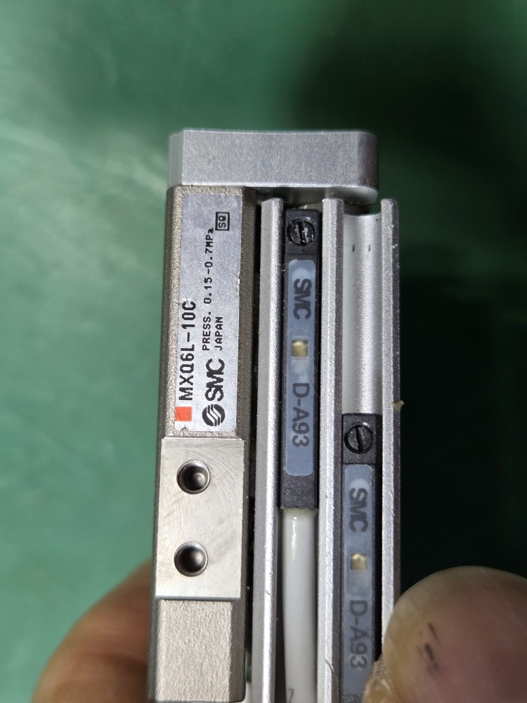 SMC SLIDE CYLINDER MXQ6L-10C (중고)