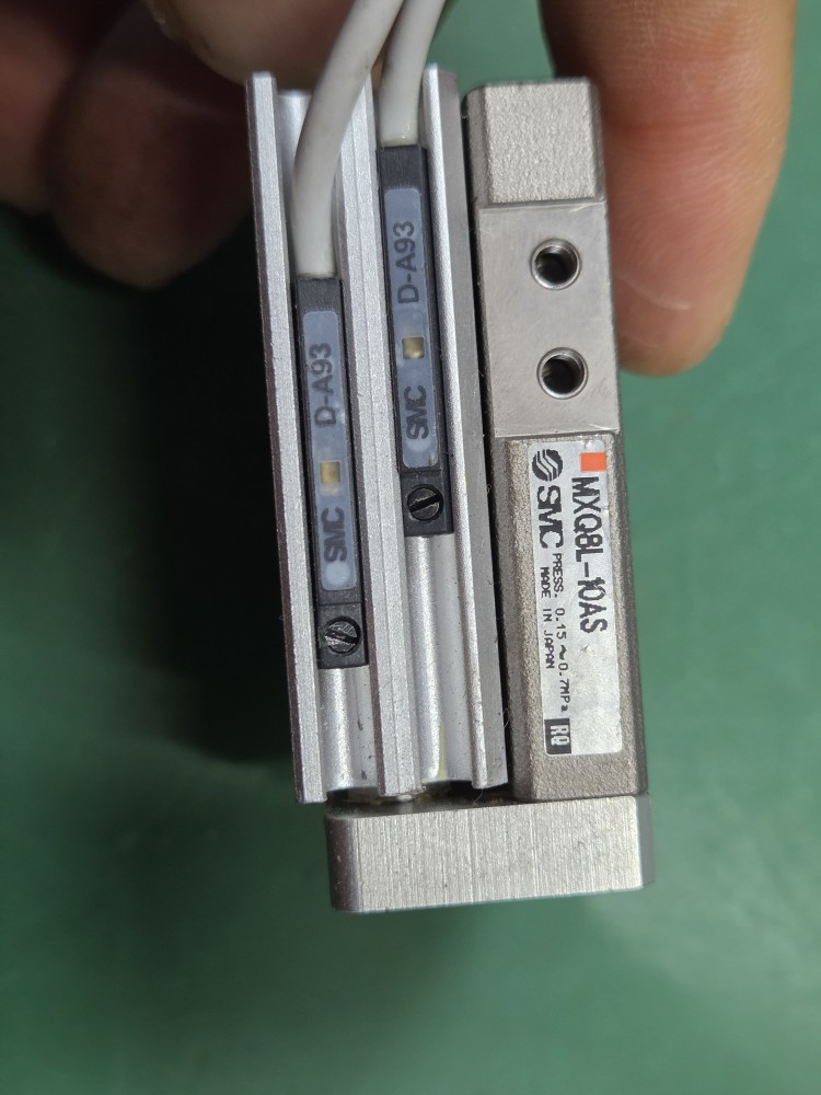 SMC MXQ8L-10AS (중고) 슬라이드 실린더
