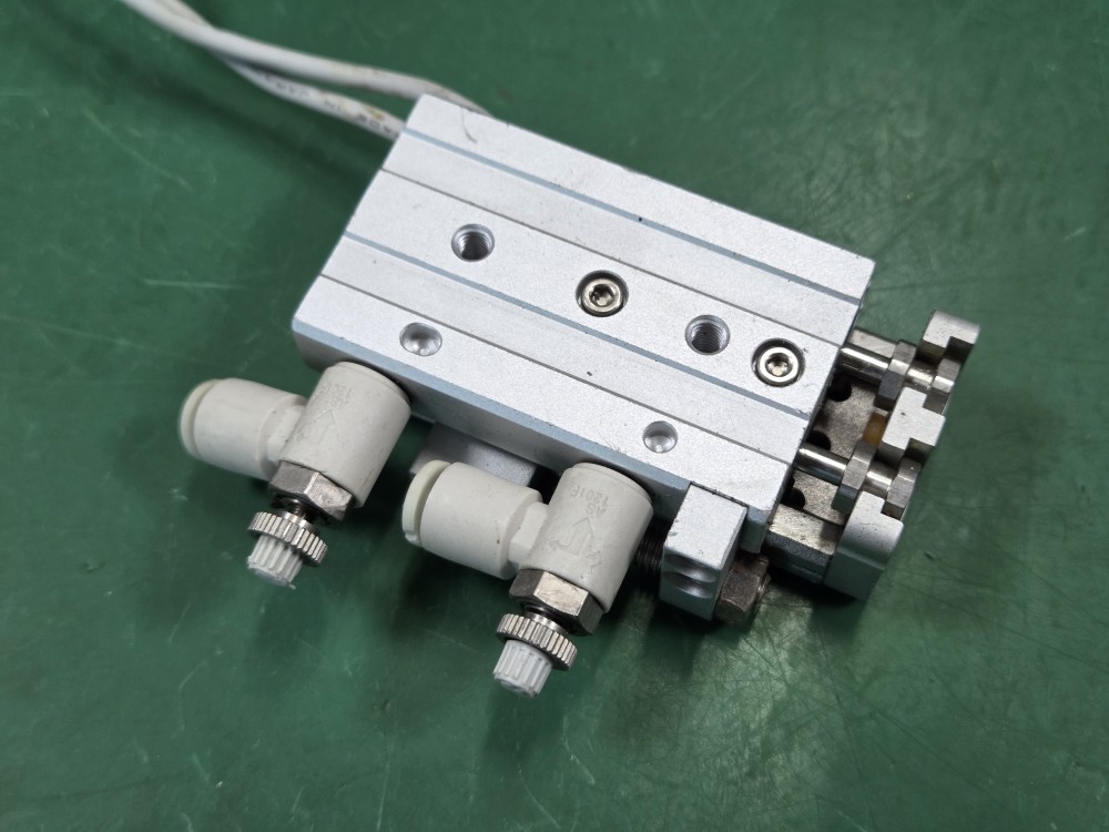 SMC MXQ6L-20 (중고) 슬라이드 실린더