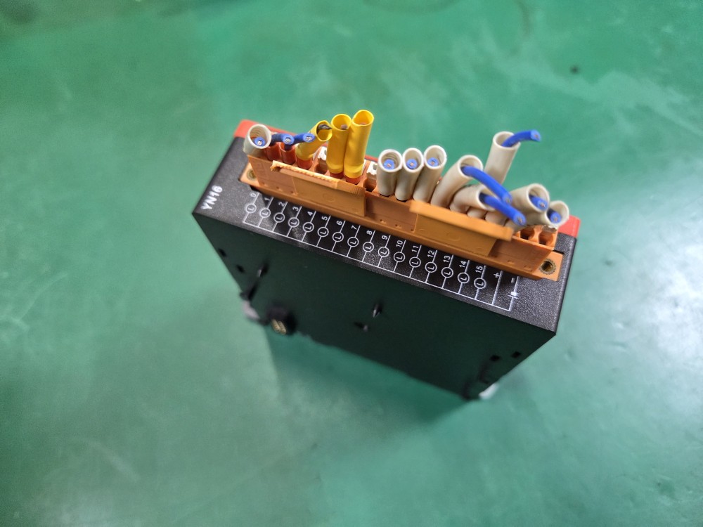 RS AUTOMATION PLC X8-YN16(중고)