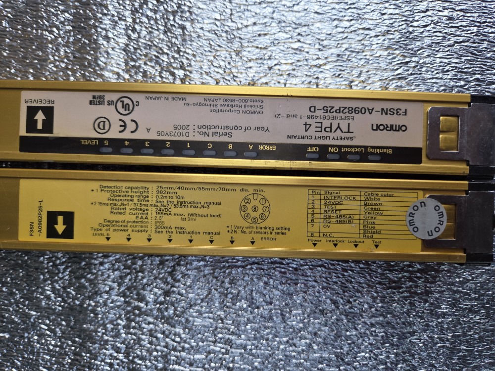 OMRON AREA SENSOR F3SN-A0982P25-D (중고) 오므론 에이어센서