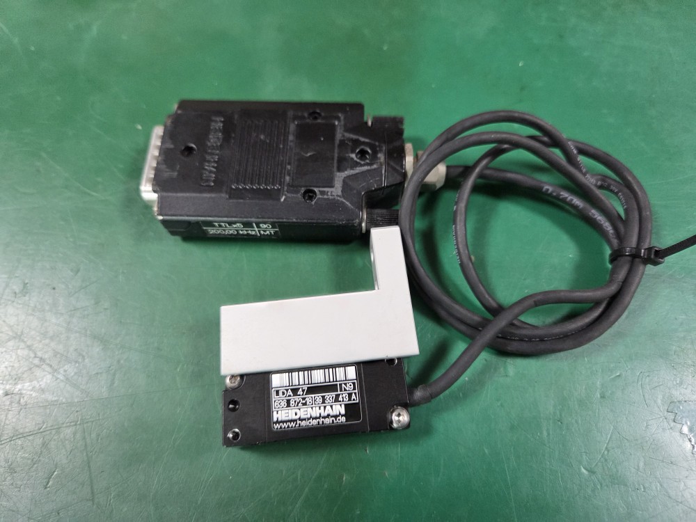 LINEAR SENSOR LIDA47-N9 636-872-18 (중고)