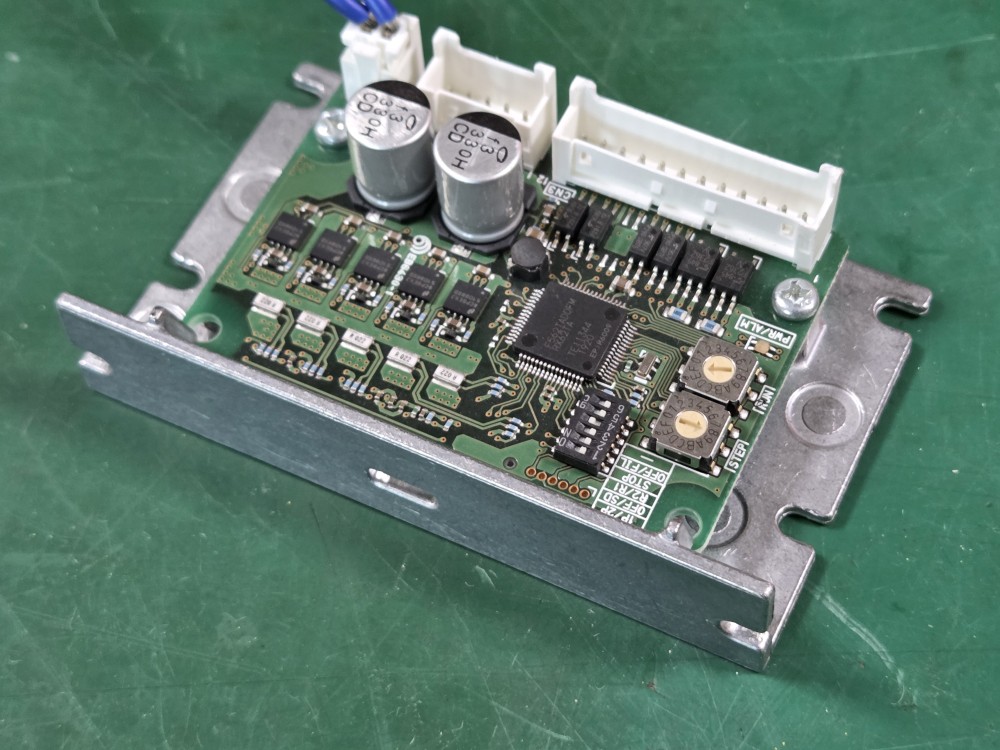 STEPPING DRIVE CVD507B-K (중고)