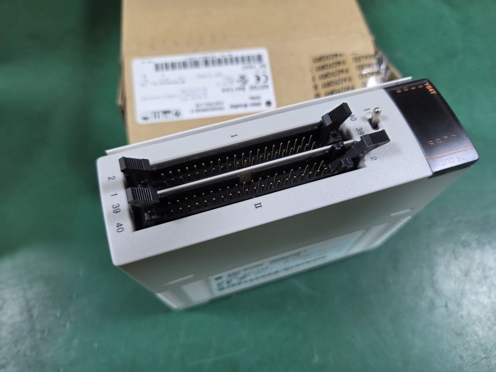 (A급-미사용품) NX700 PLC NX-Y64T