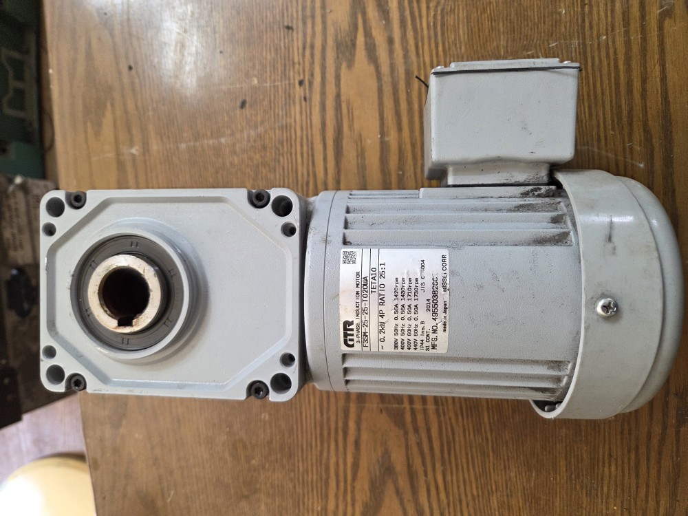 NISSEI 3-PHASE INDUCTION MOTOR F3SM-25-25-T020WA (중고) 닛세이 인덕션모타