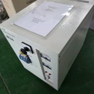 자동전압조정기 WEA-522 5KVA (중고)