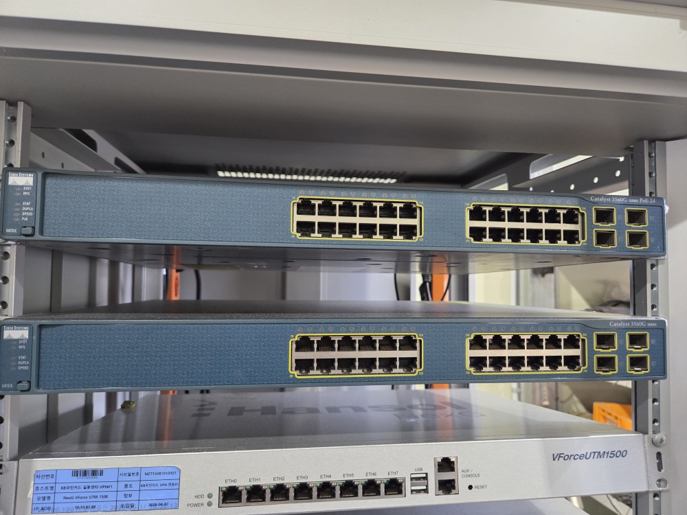 스위치허브 네트워크 스위칭 랜 Catalyst 3560G  PoE-24 (중고)