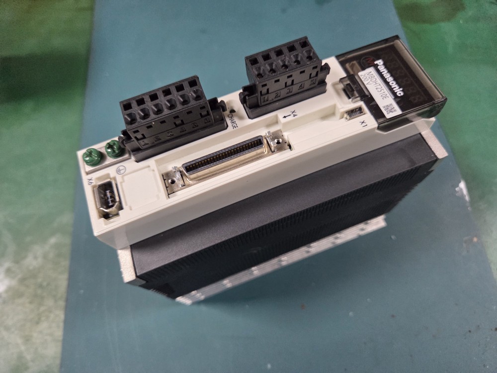 PANASONIC SERVO DRIVER MBDHT2510E (400W-중고) 파나소닉 서보드라이브