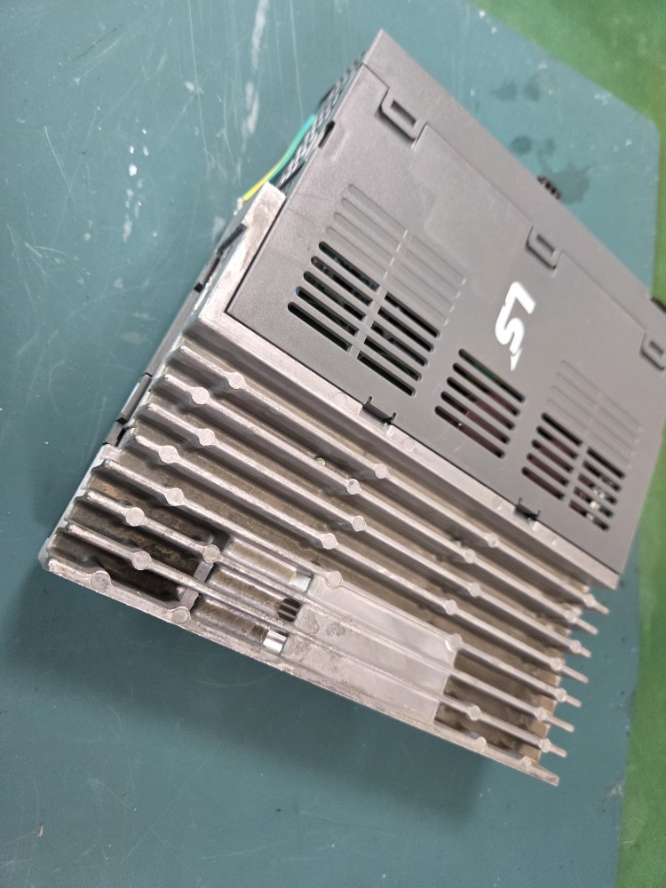 LS SERVO DRIVE XDL-L7NHA002U (중고-200W) 엘에스 서보드라이브