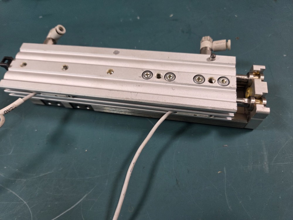 SMC SLIDE CYLINDER MXQ12-100 (중고) 슬라이드 실린더